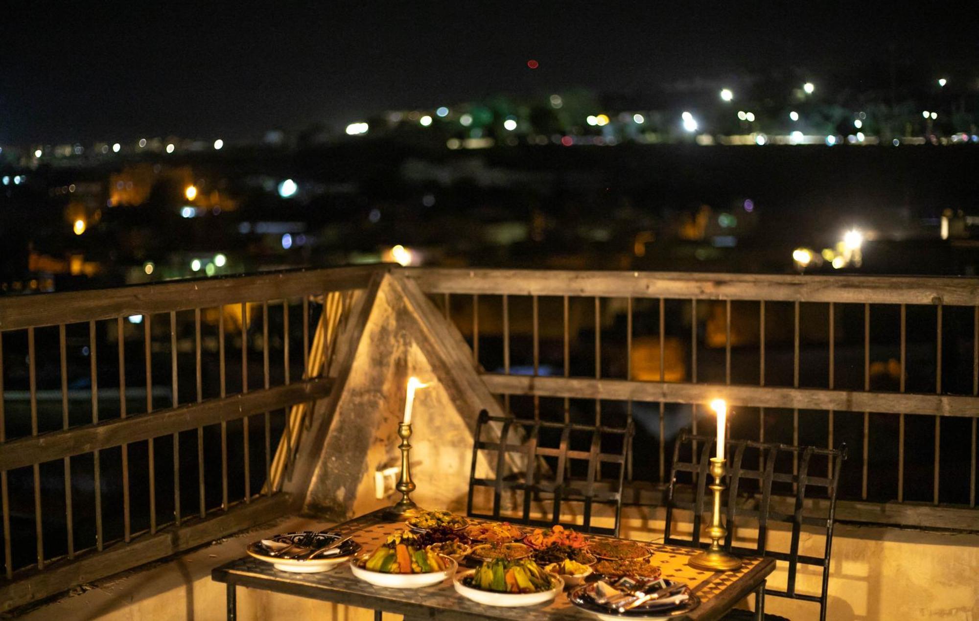 Dar Authentic Fes - Familly Hosting Bed & Breakfast ภายนอก รูปภาพ